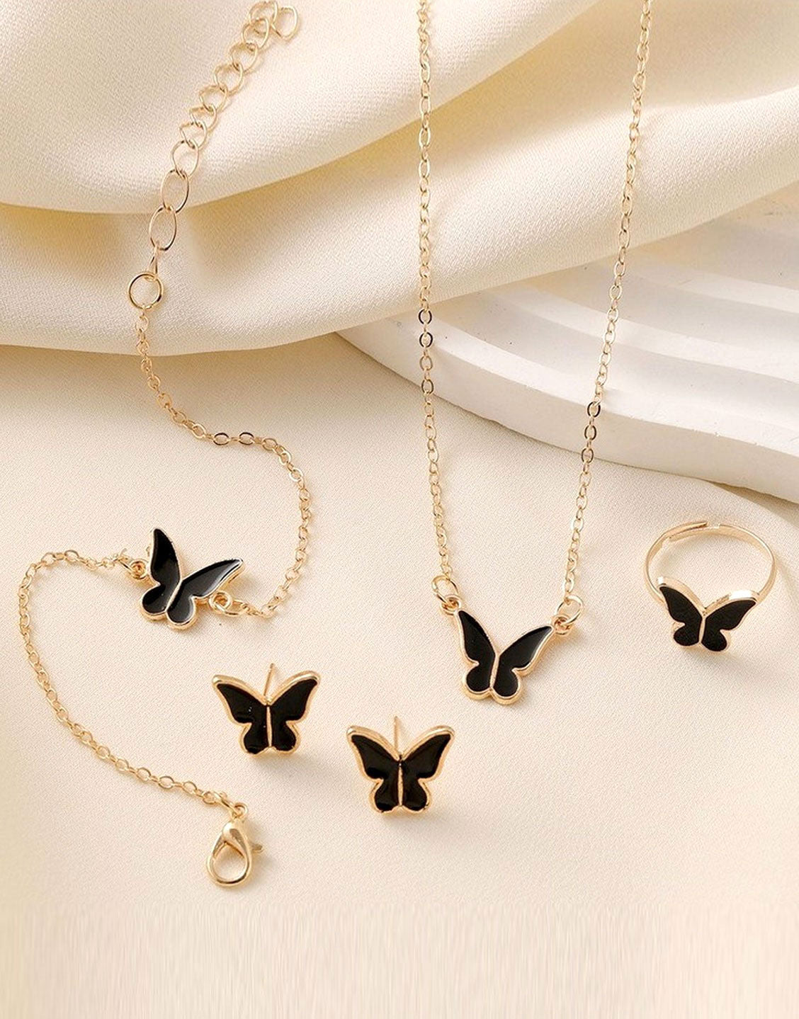 4-Piece Trendy Butterfly Shape Jewelry Set with Bracelet, Earring, Necklace and Ring (TK17895)