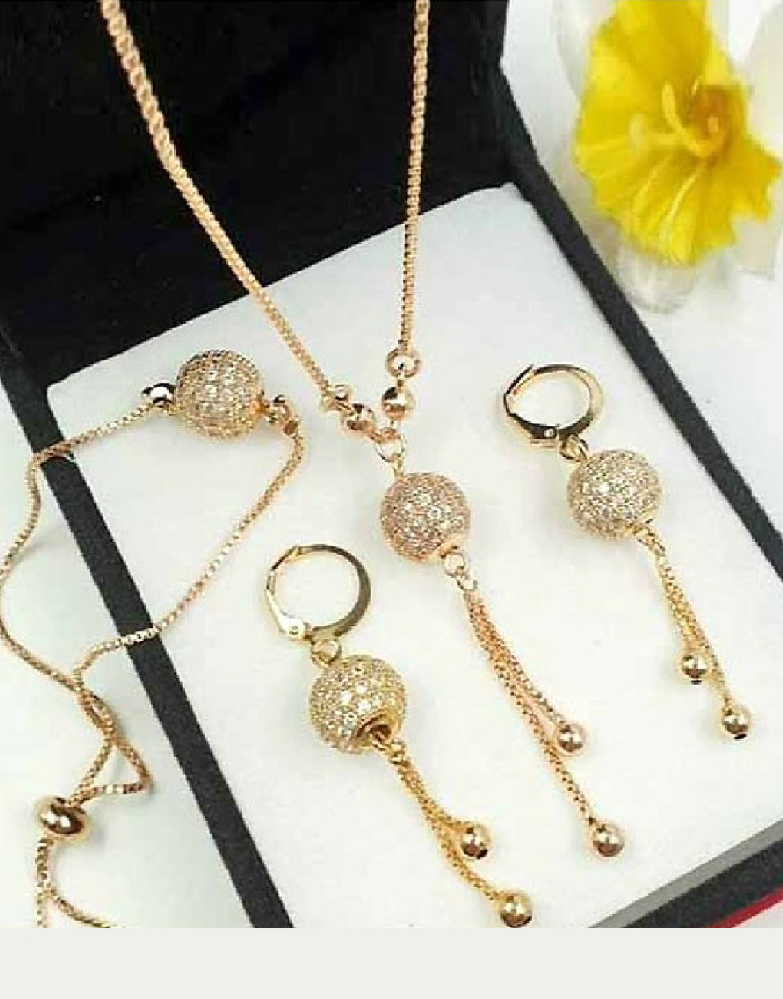 Adorable Ball Shaped Zircon Jewellery Set with Bracelet & Earrings (TK15058)