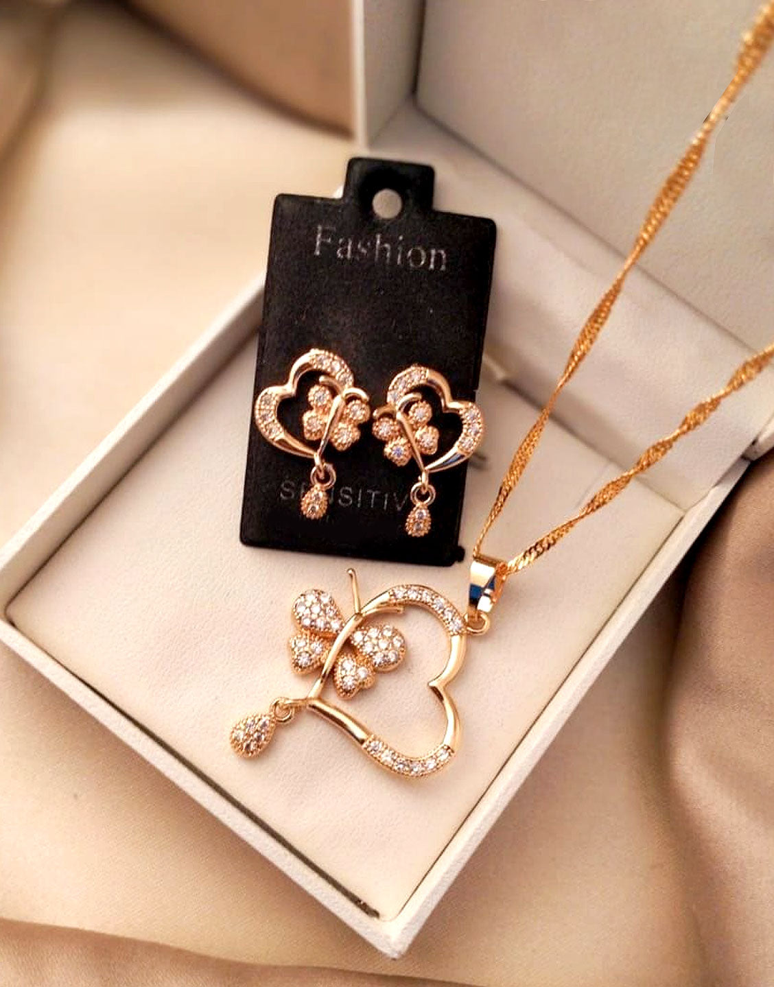 Chic Butterfly & Heart Shape Necklace Set for Girls (TK16359)