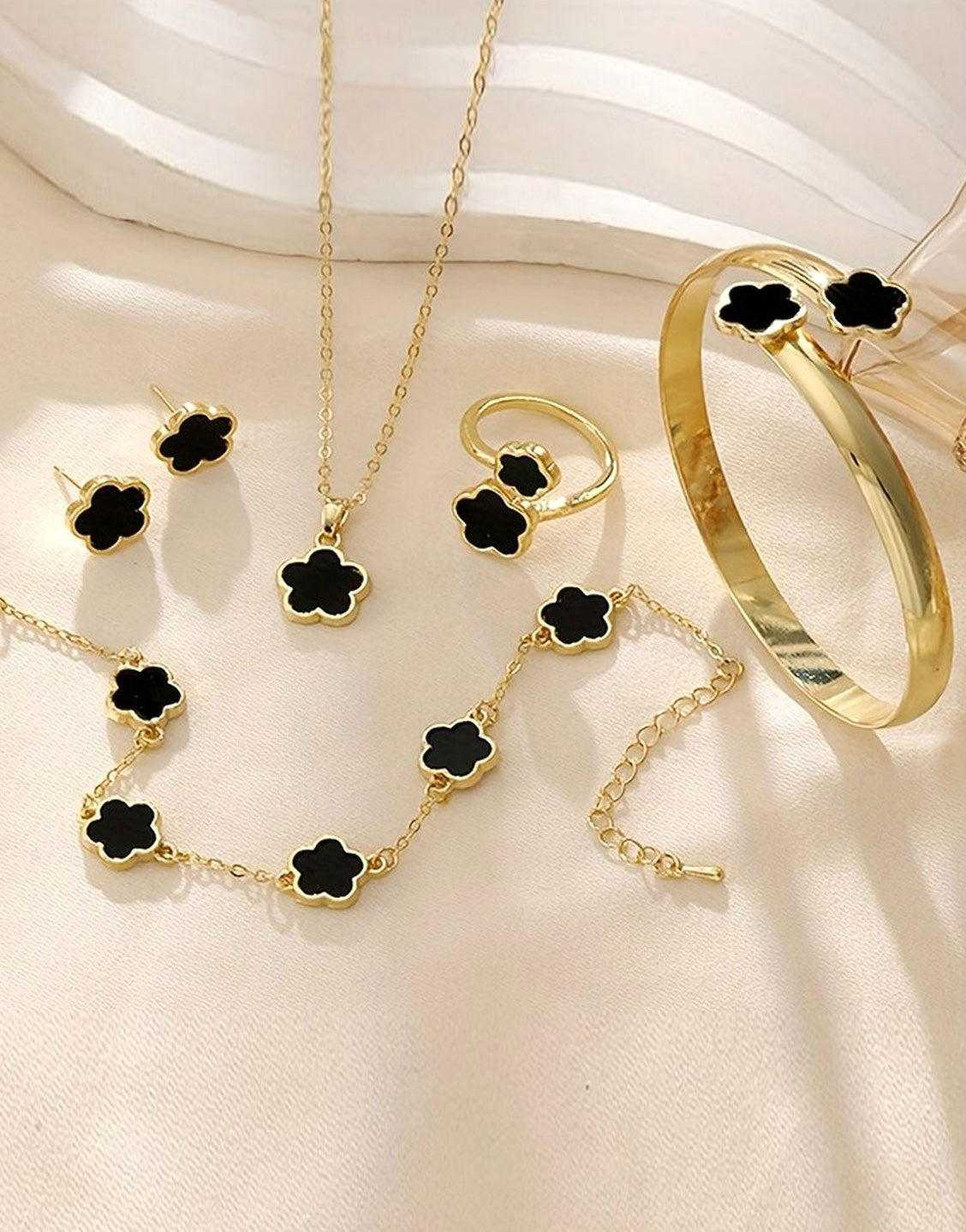 5-Piece Black Five Leaf Clover Design Jewelry Set includes Bracelet, Earrings, Kara, Necklace & Ring (TK17897)