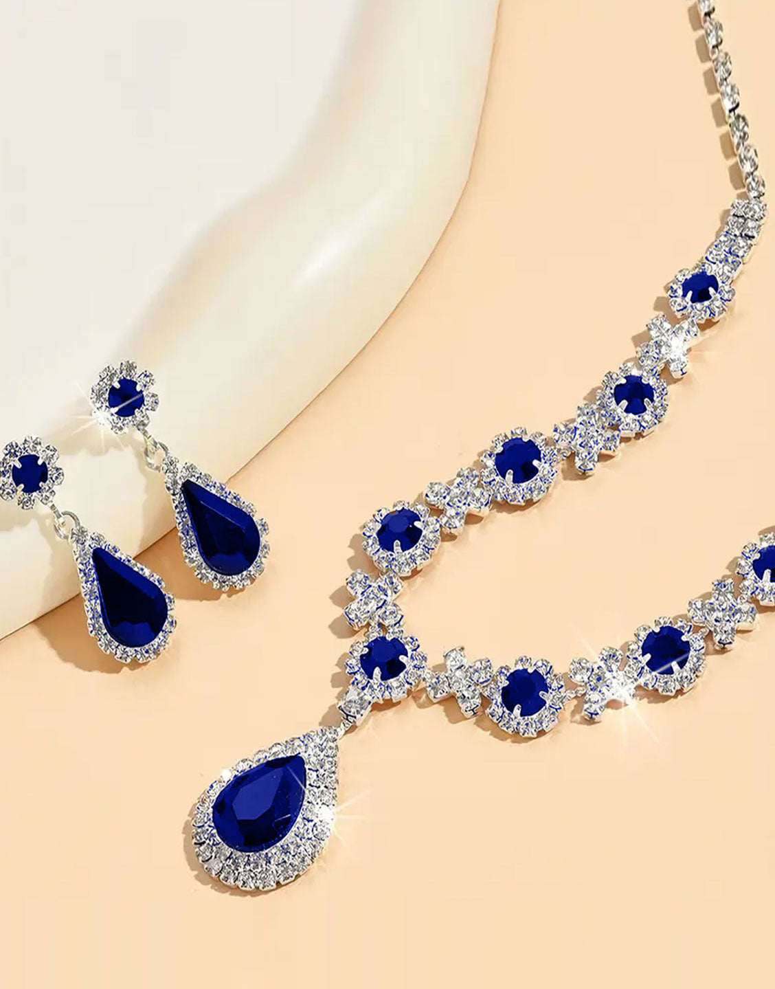 Adorable Blue Stone Silver Plated Jewellery Set with Necklace & Drop Earrings (TK18043)