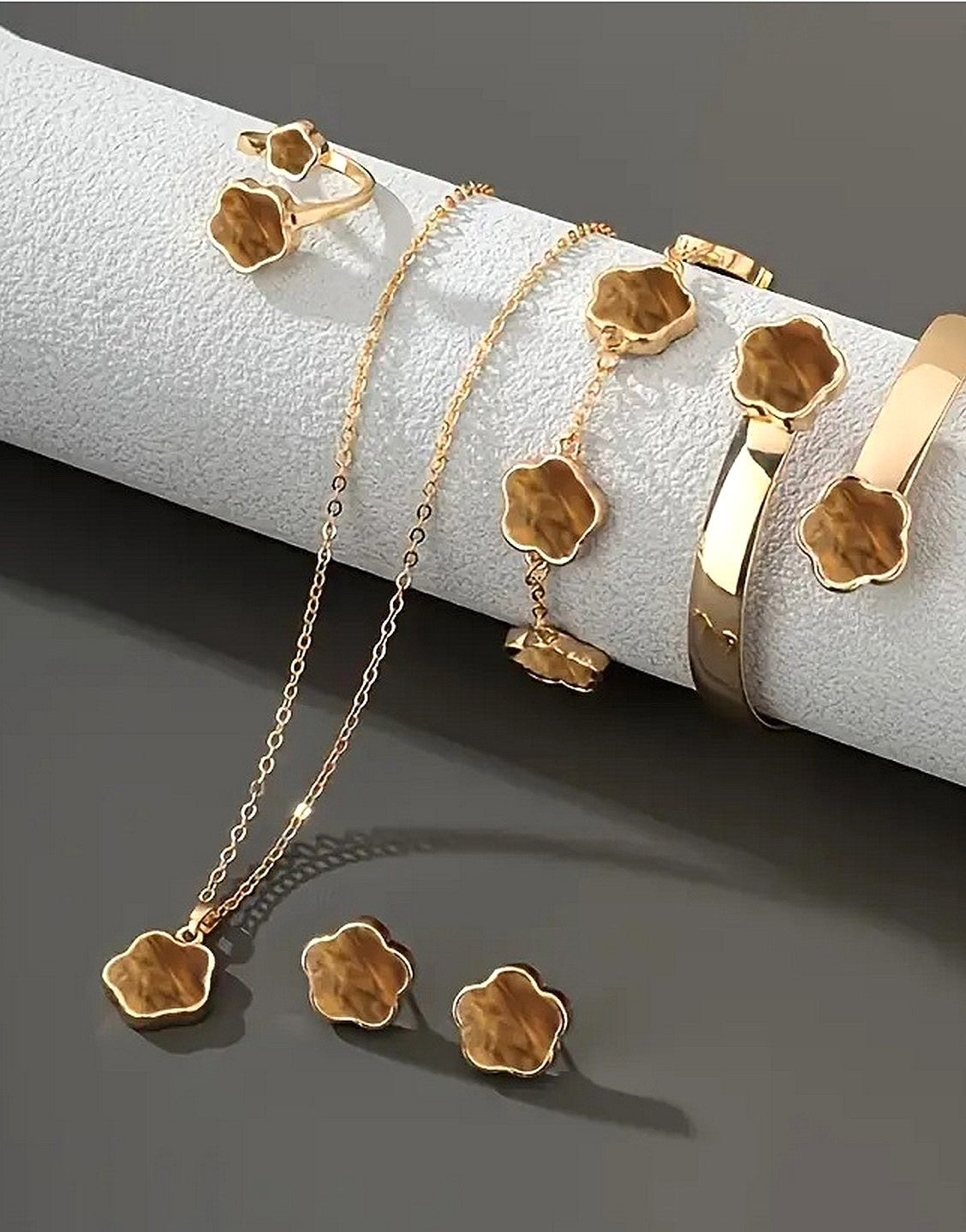 5-Piece Brown Five Leaf Clover Design Jewelry Set includes Bracelet, Earrings, Kara, Necklace & Ring (TK18064)