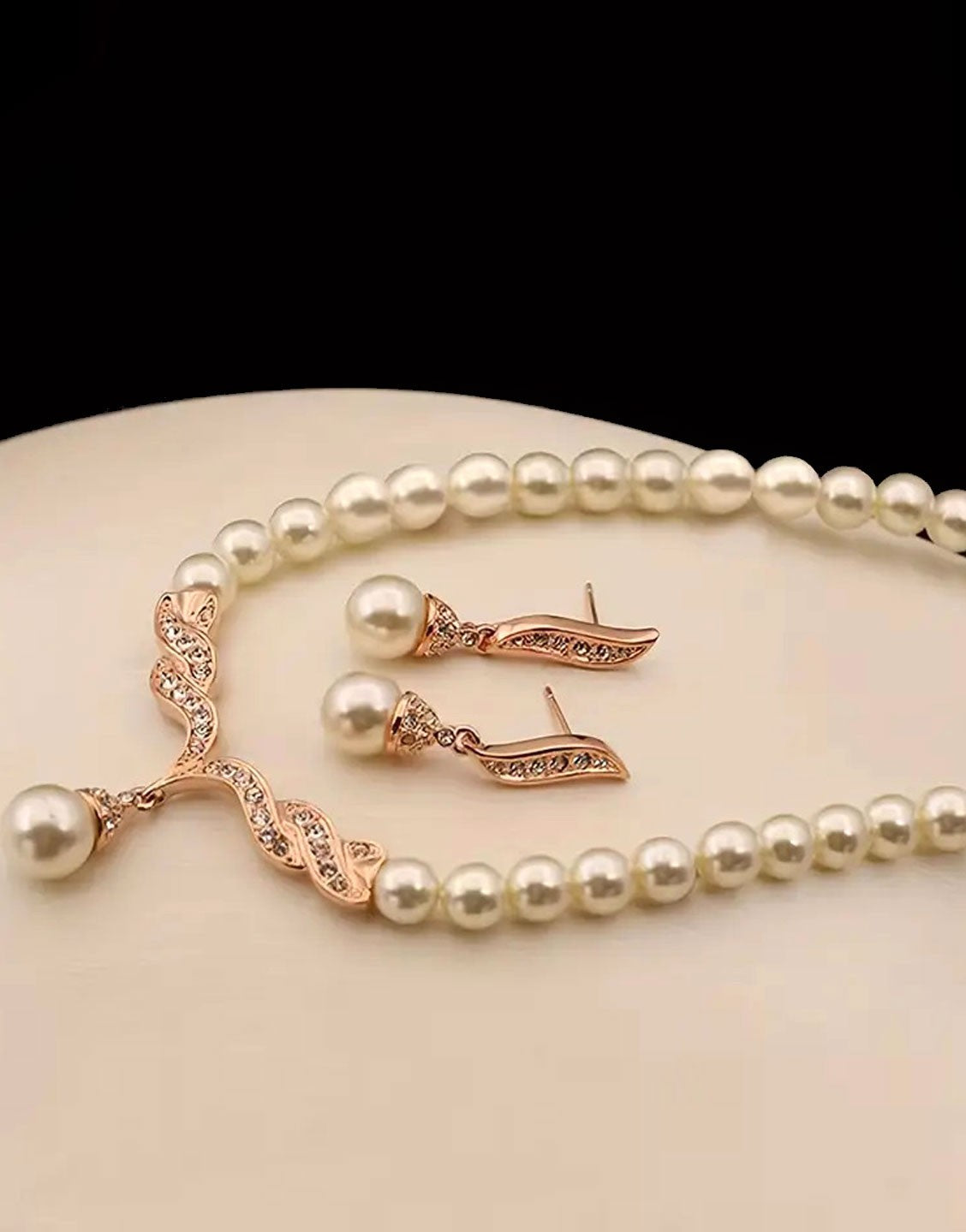 High Quality Rose Gold Pearl Necklace Set with Earrings (TK18067)