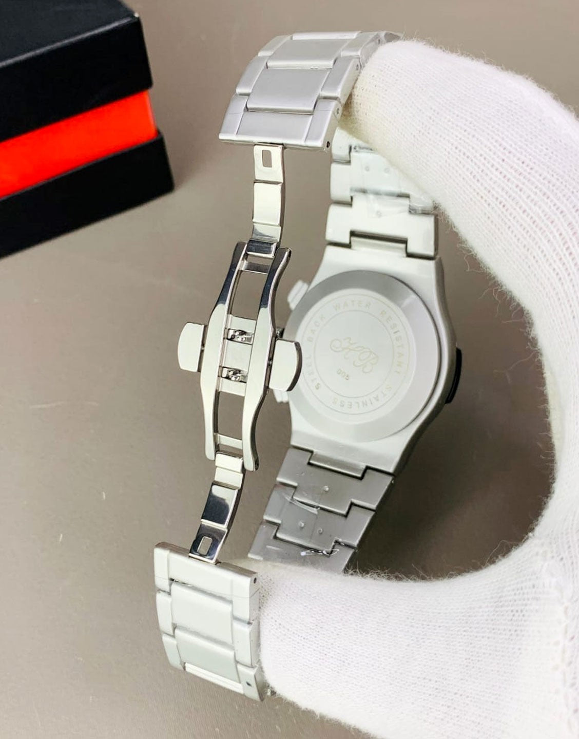 High Quality Branded Big Bang Inspired Men's Watch - White Dial (TK18070)