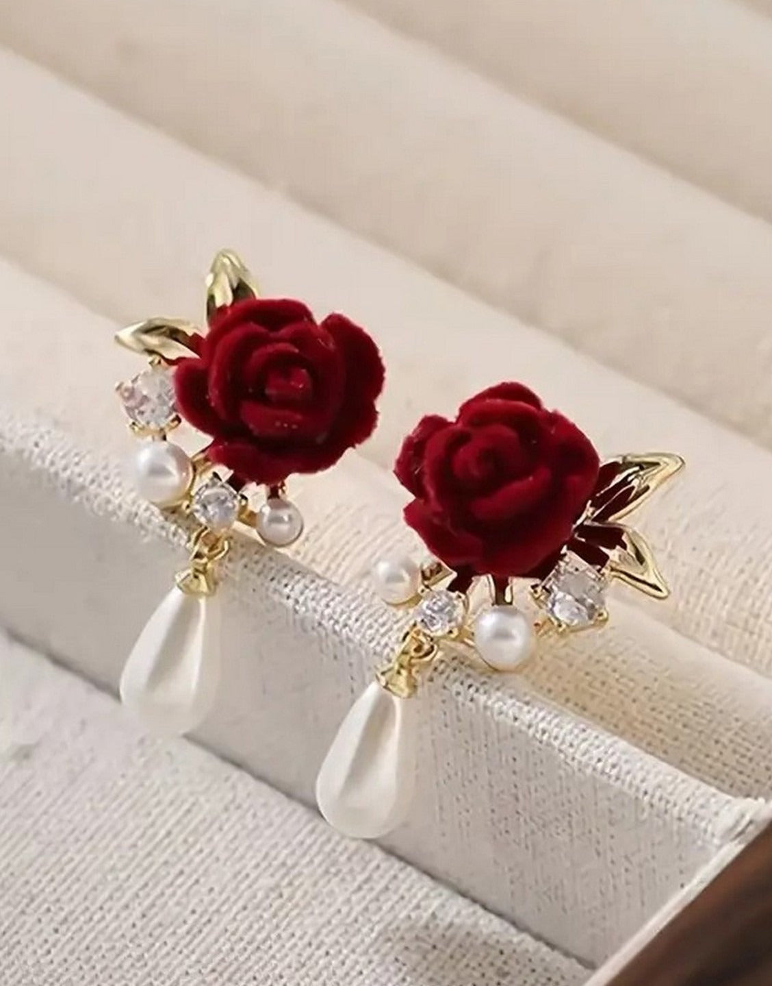 Rose Flower Inlaid Imitation Pearl Earrings for Girls (TK18078)