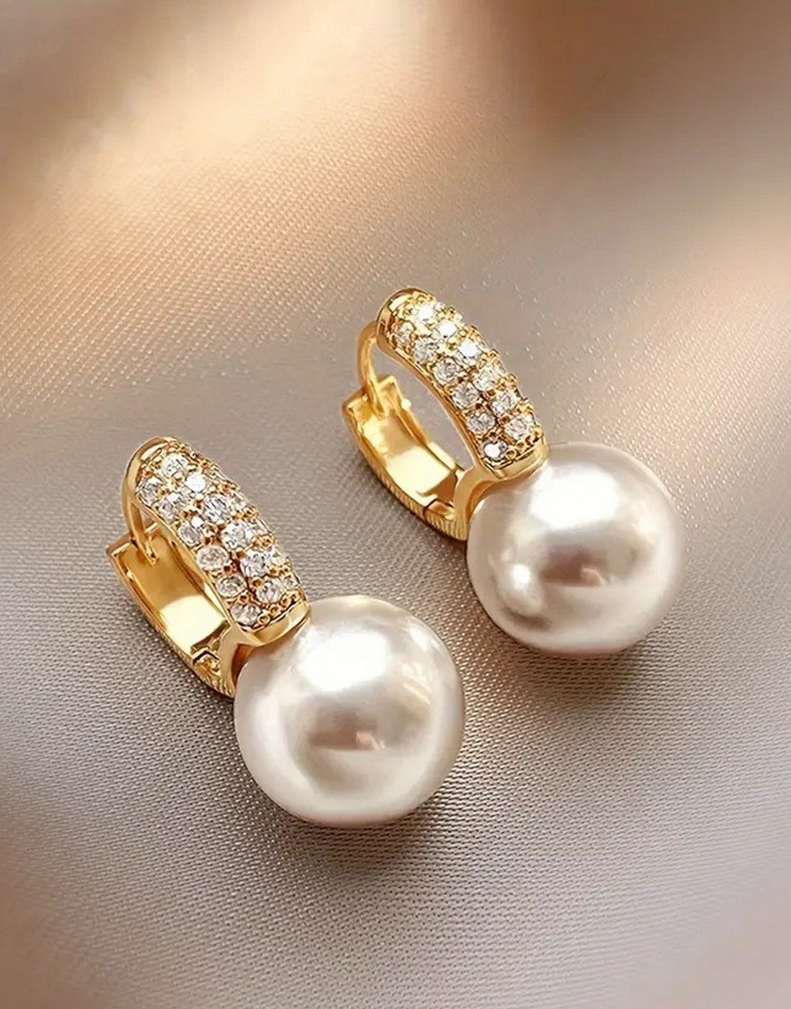 Minimalist Design Faux Pearl & Rhinestone Studded Fashion Earrings (TK18079)