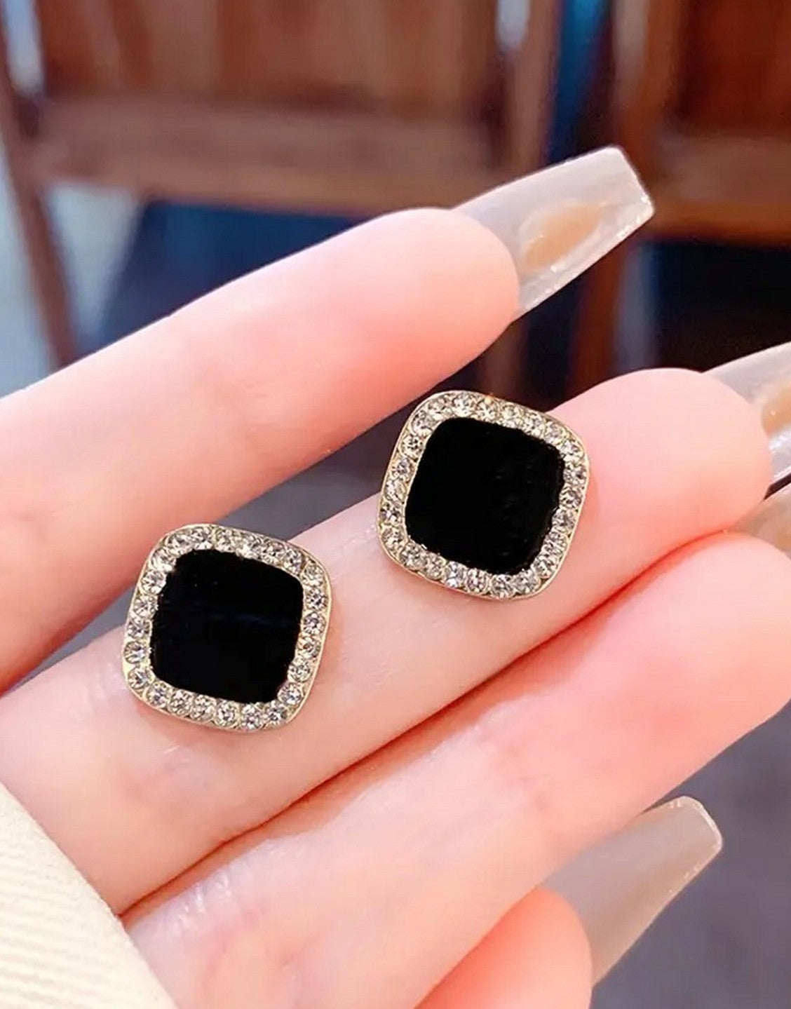 Square Shape Rhinestone Ear Studs Earrings (TK18085)