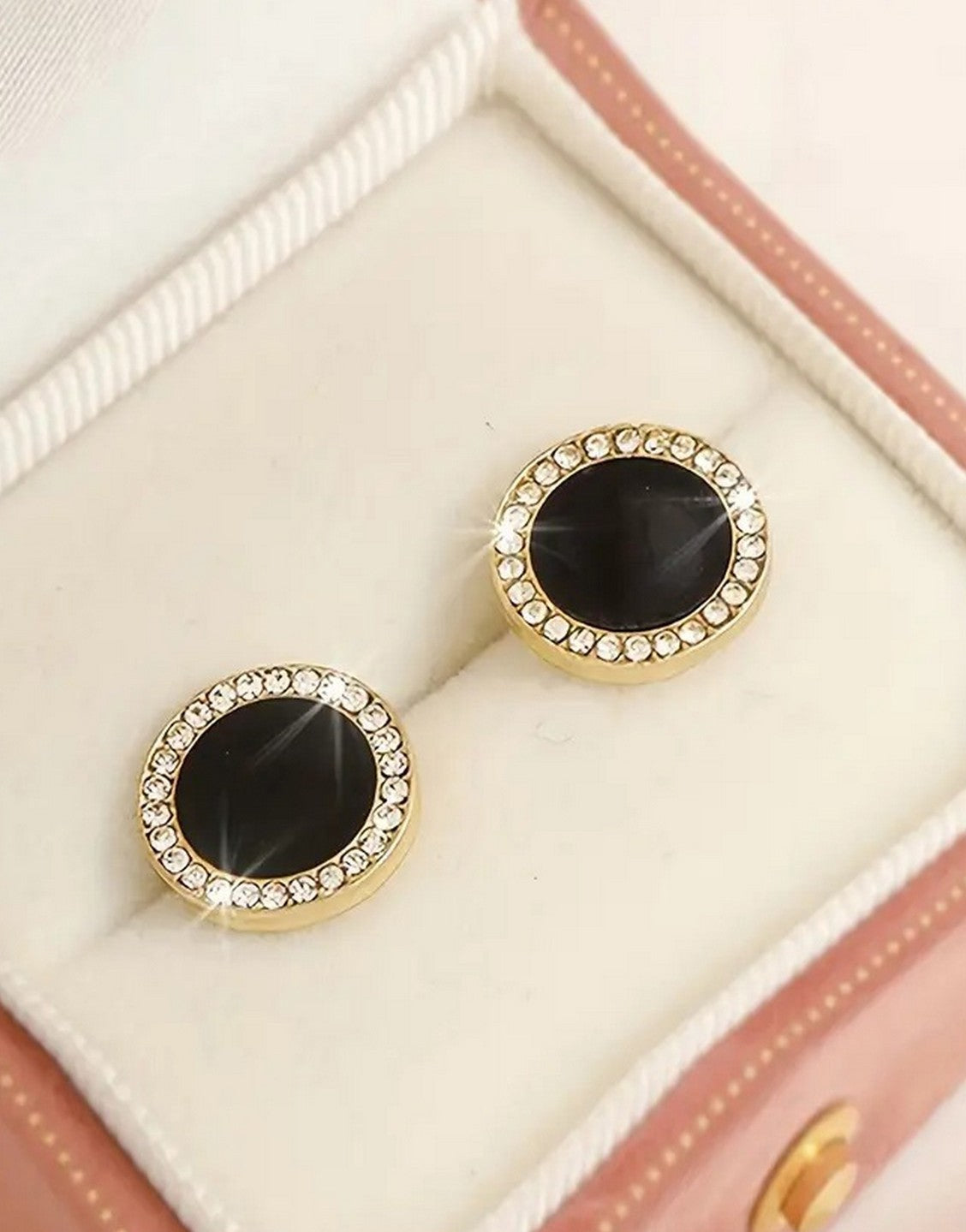 Round Shape Rhinestone Ear Studs Earrings (TK18086)