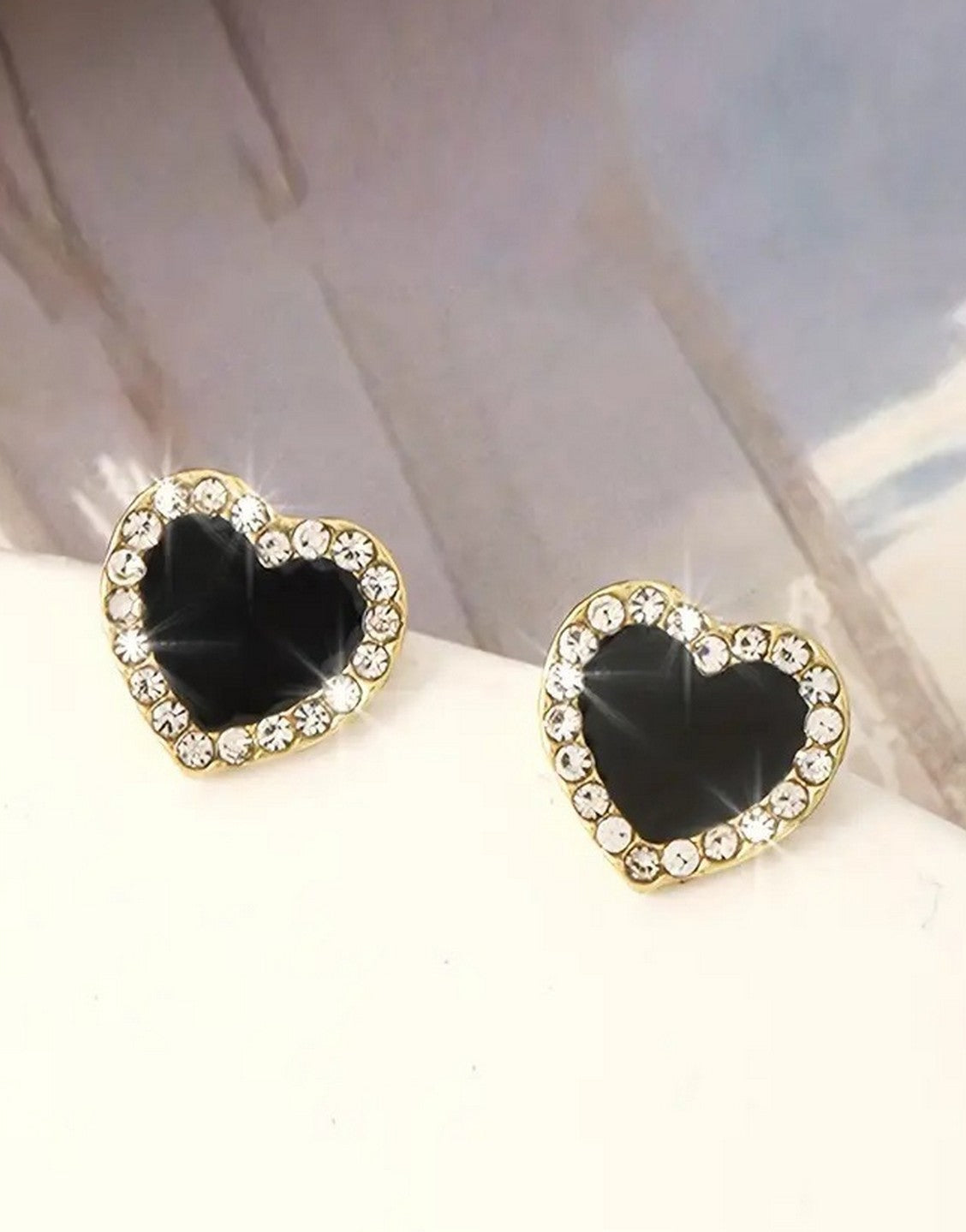 Heart Shape Rhinestone Ear Studs Earrings (TK18088)