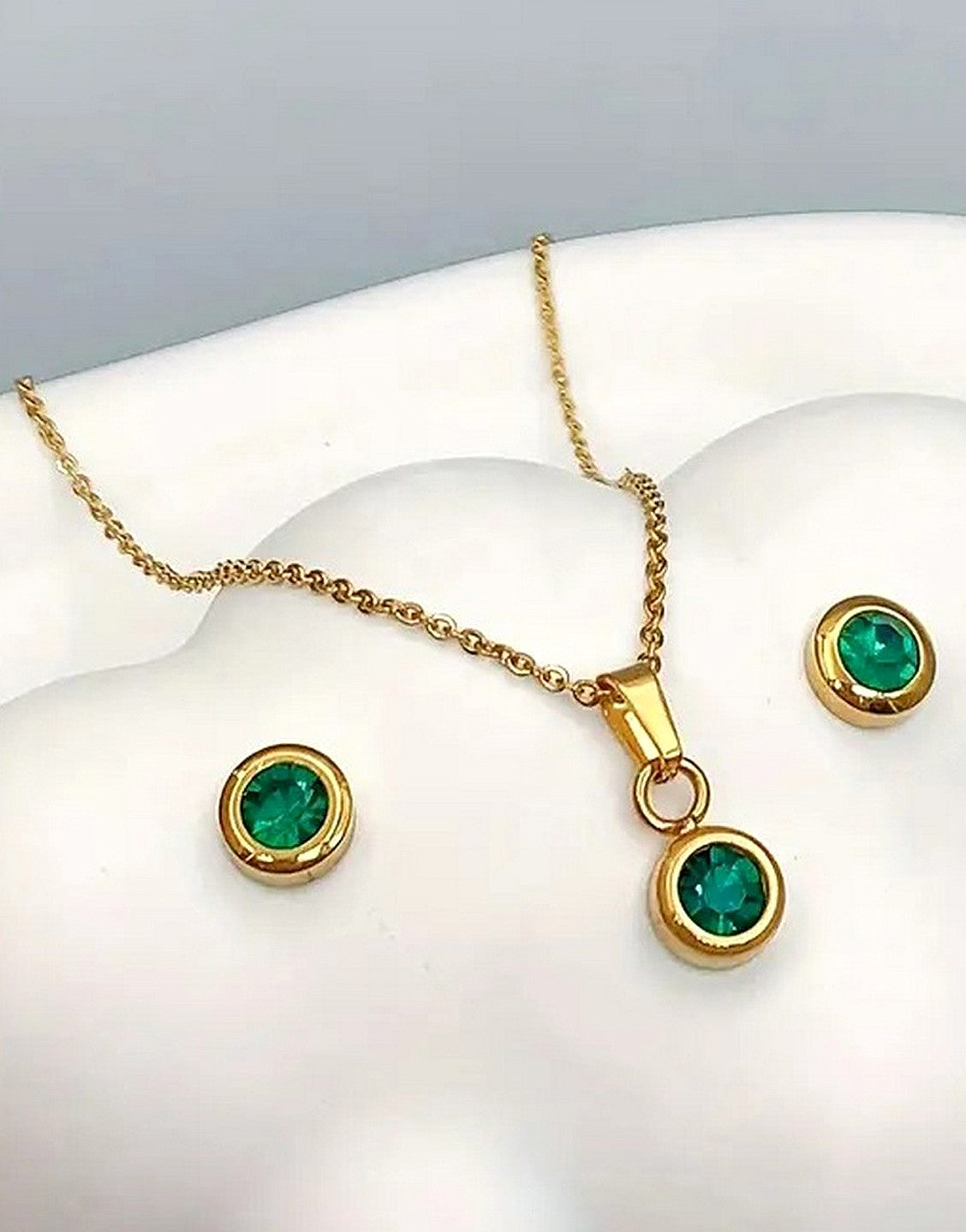Stylish Bottle Green Color Zirconia Earrings & Necklace Set - Perfect as a Gift for All (TK18106)