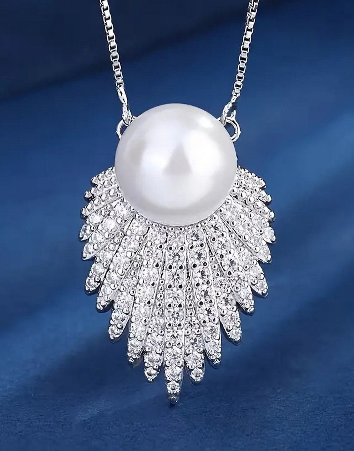 European-Inspired Leaf Design Pearl Jewellery Set with Earrings, Necklace & Finger Ring (TK18112)