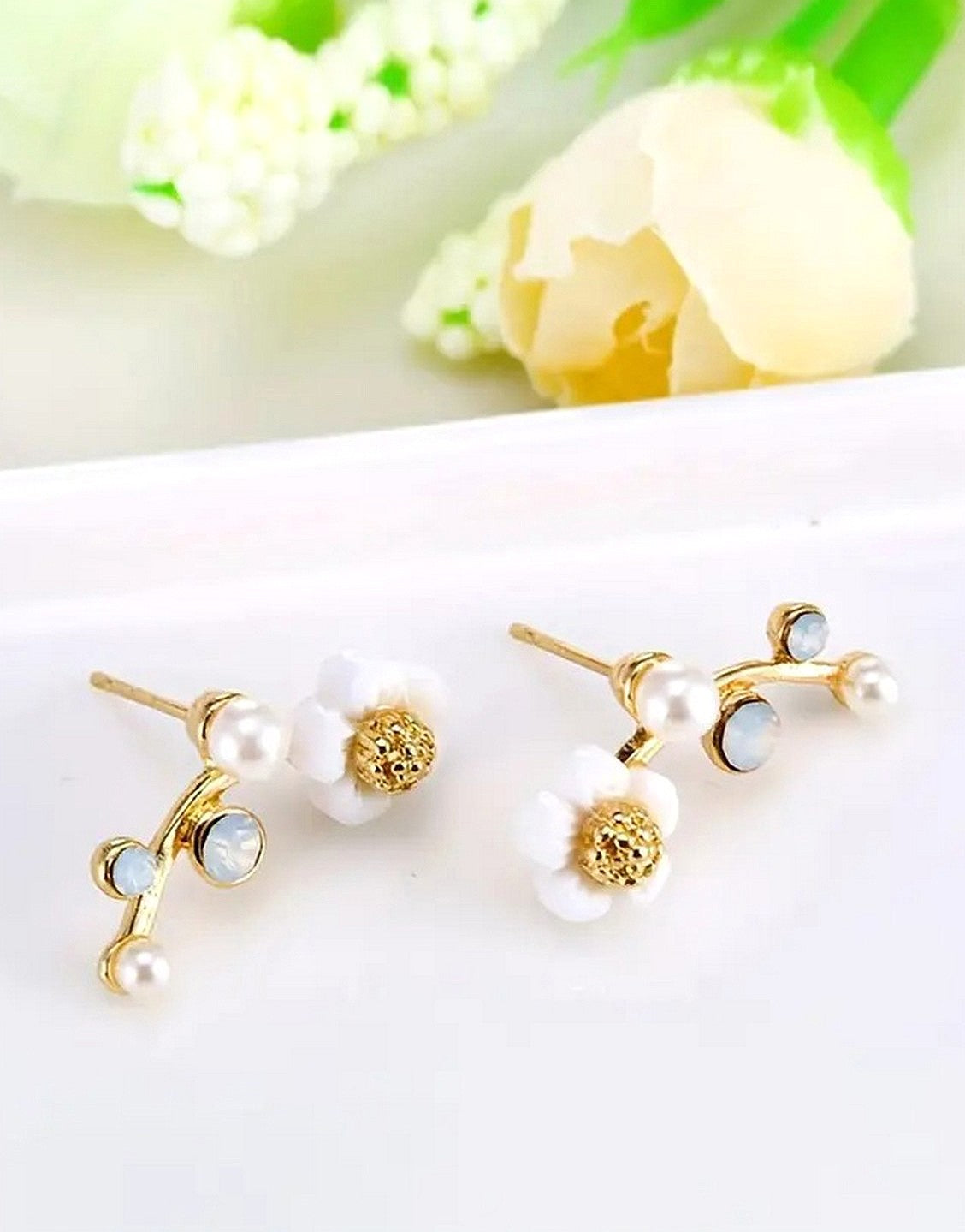 Chic Golden-Tone Flower & Pearl Stud Earrings for Girls (TK18132)