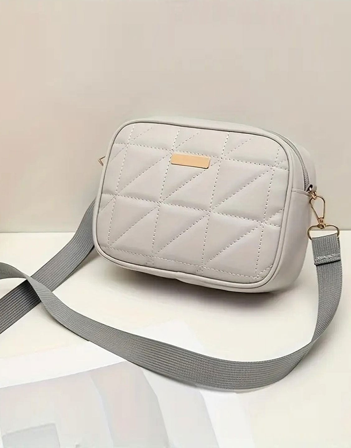 Trendy Grey Crossbody Shoulder Bag for Girls (TK18147)