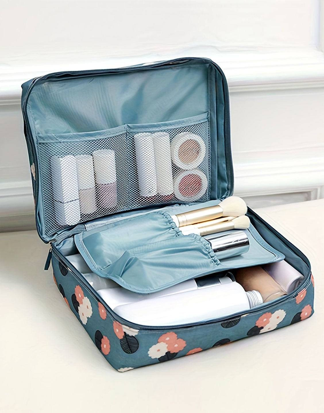 High Quality Flower Print Makeup & Travel Cosmetic Bag (TK18149)
