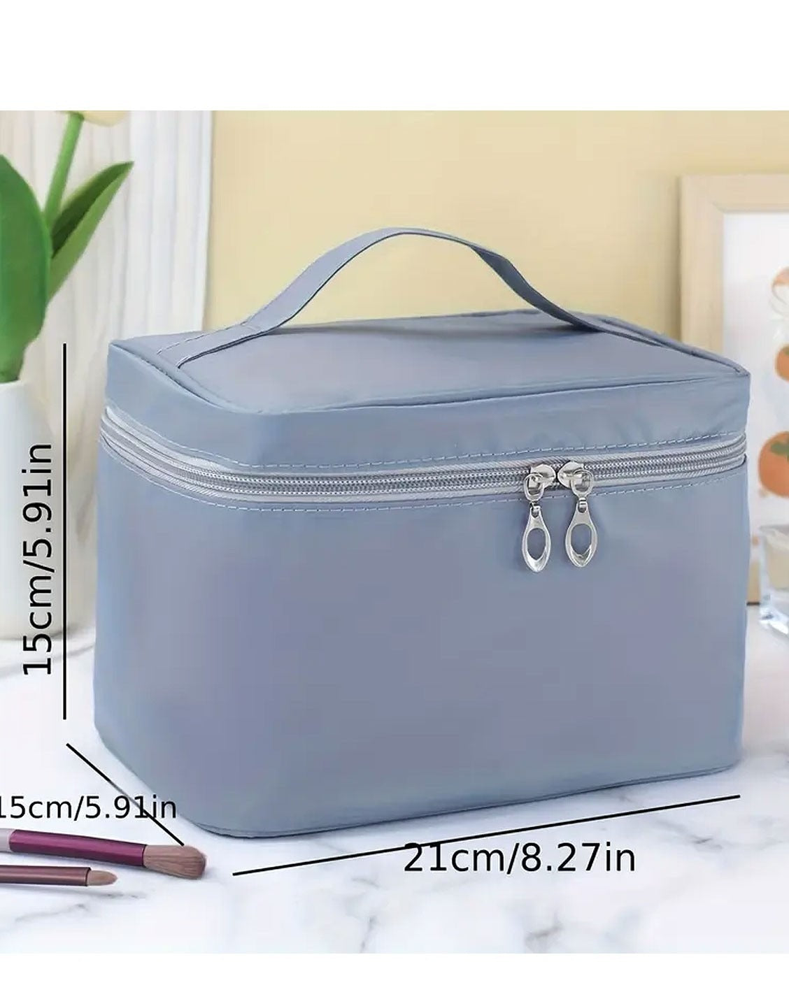 High Quality Makeup & Travel Cosmetic Bag - Black (TK18150)