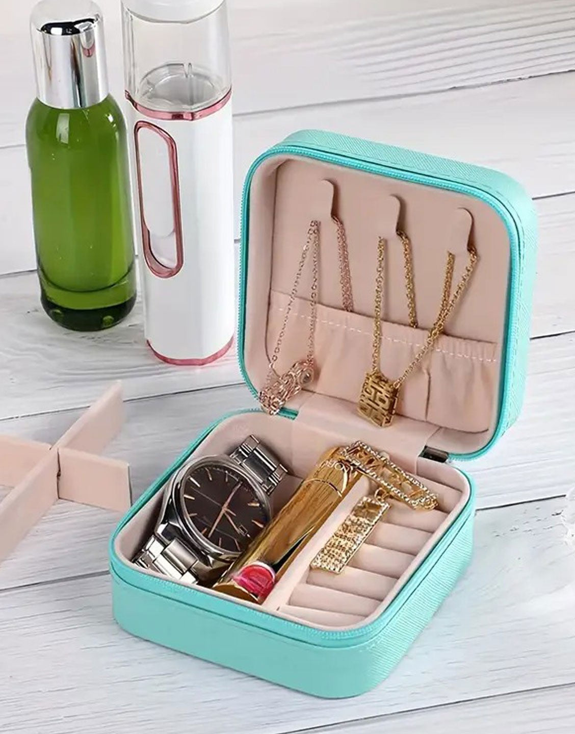 Contemporary Style Portable Jewellery Organizer for Travel & Daily Use (TK18153)