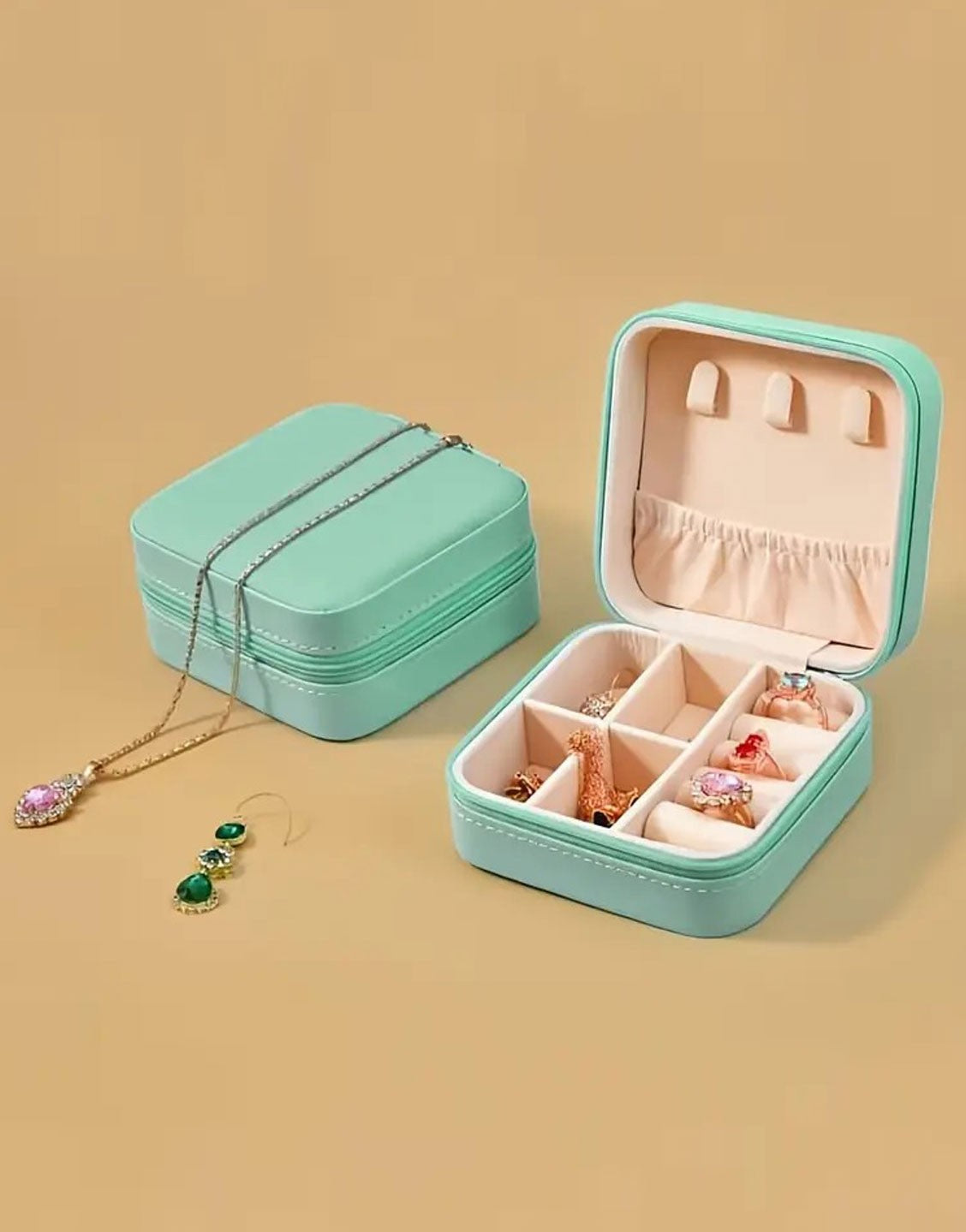 Contemporary Style Portable Jewellery Organizer for Travel & Daily Use (TK18153)