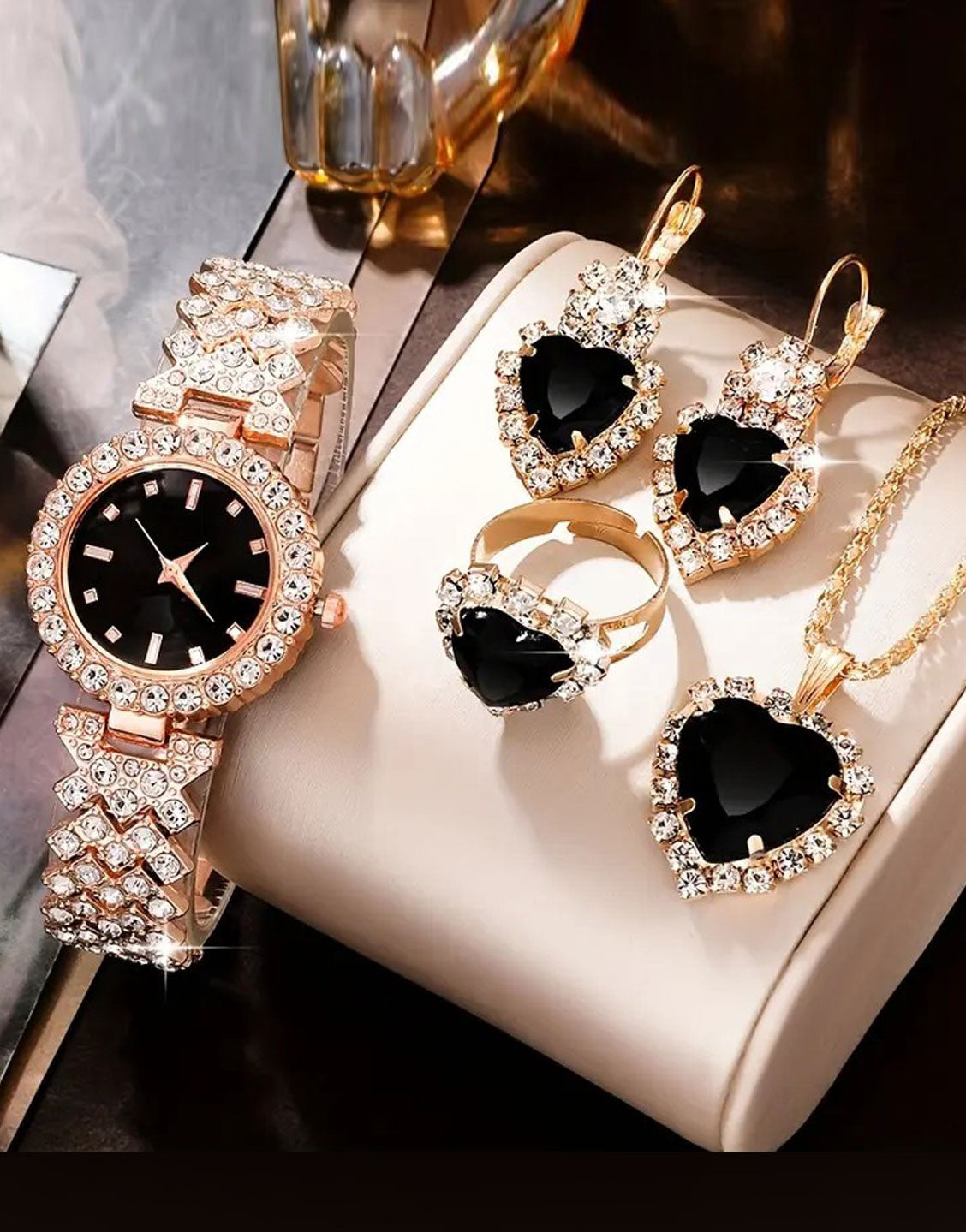 5-Pcs Glittering Women's Fashion Watch & Heart Shaped Black Stone Jewelry Set (TK18158)