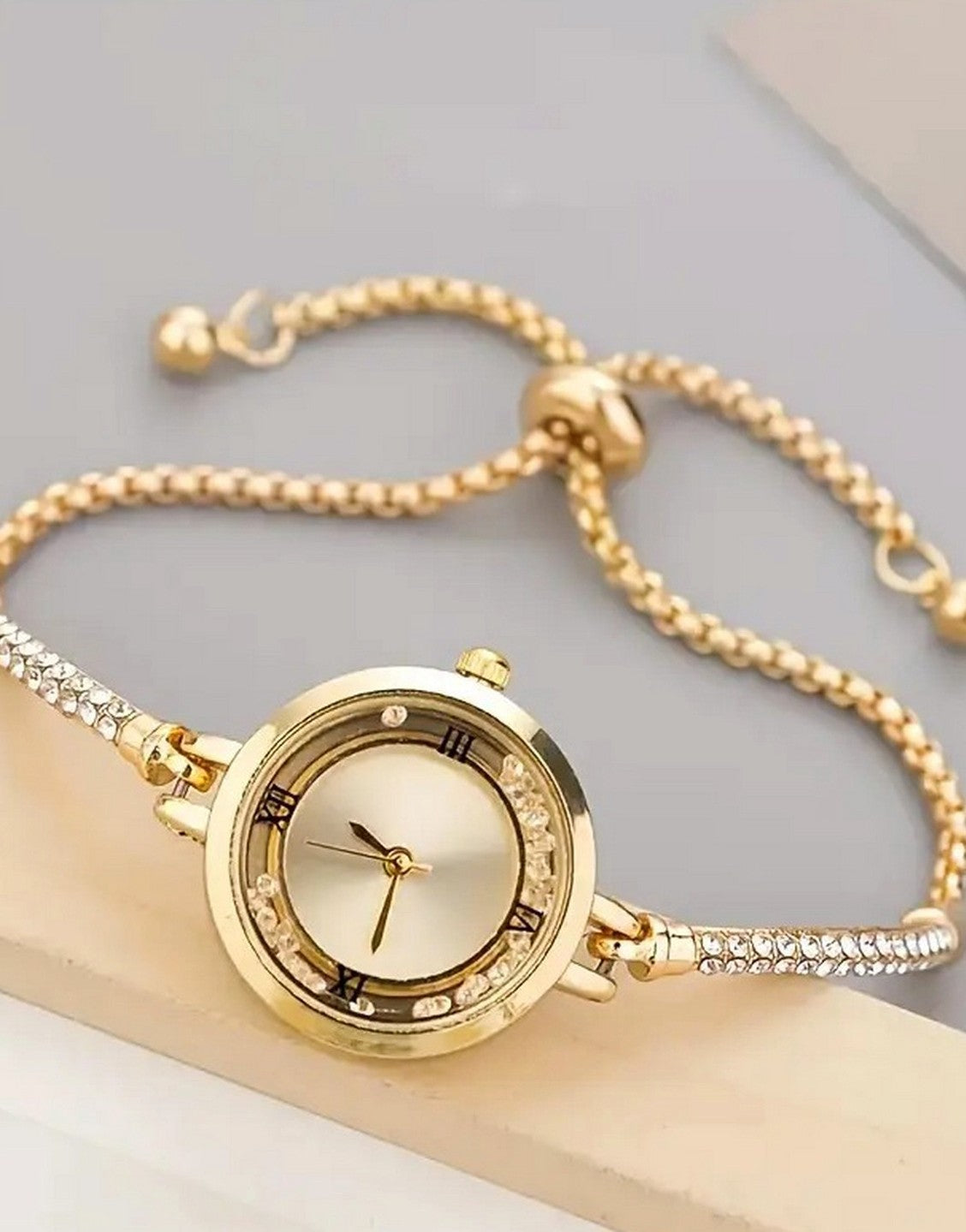 Elegant Golden Ladies Bracelet Watch (TK18159)