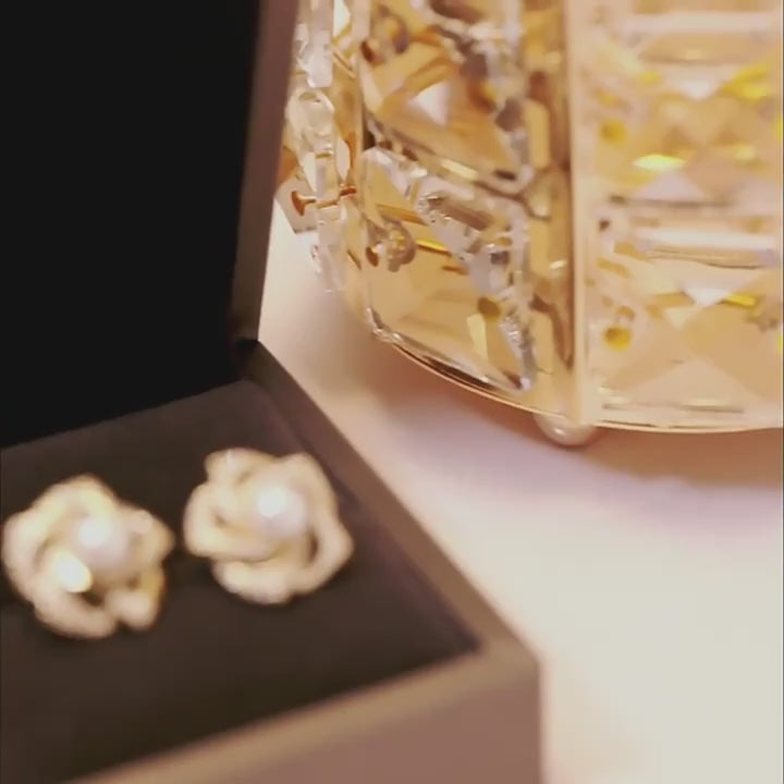 Imitation Pearl Floral Design Stud Earrings for Girls (TK18144)