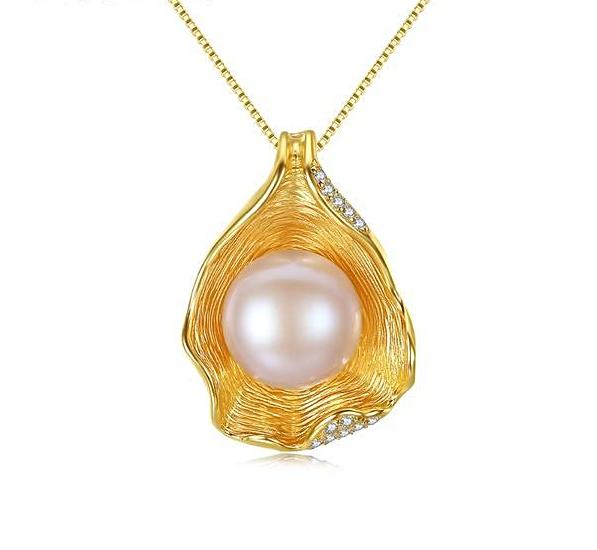18K Gold Color Freshwater Pearl Pendant White - trinkets.pk