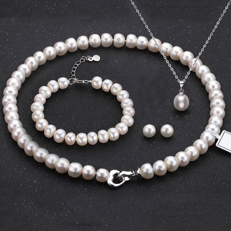 Freshwater Pearl Pendant Necklace Set - trinkets.pk