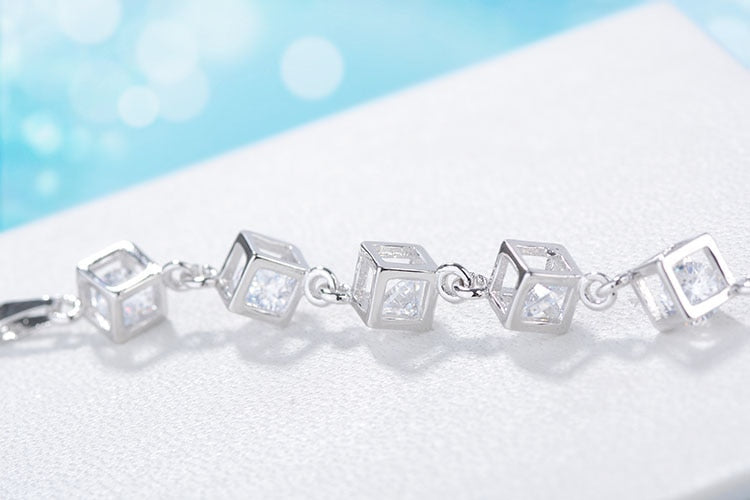 Crystal Cube Bracelet - trinkets.pk