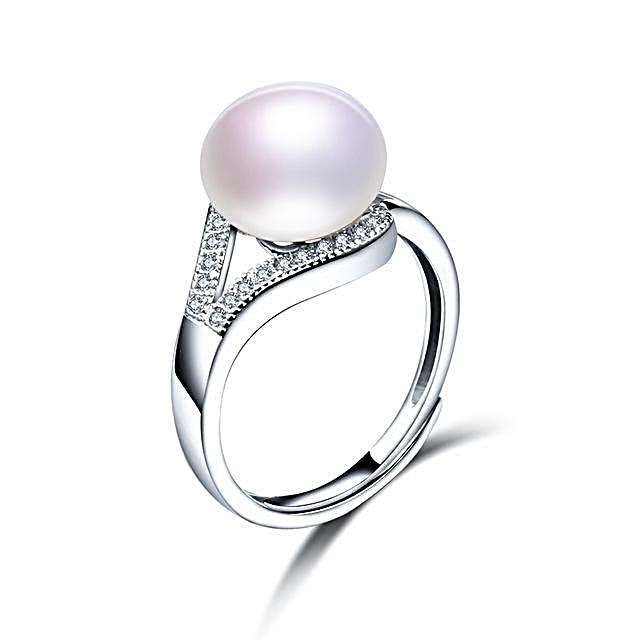 Luxury White Freshwater Pearl Ring - trinkets.pk