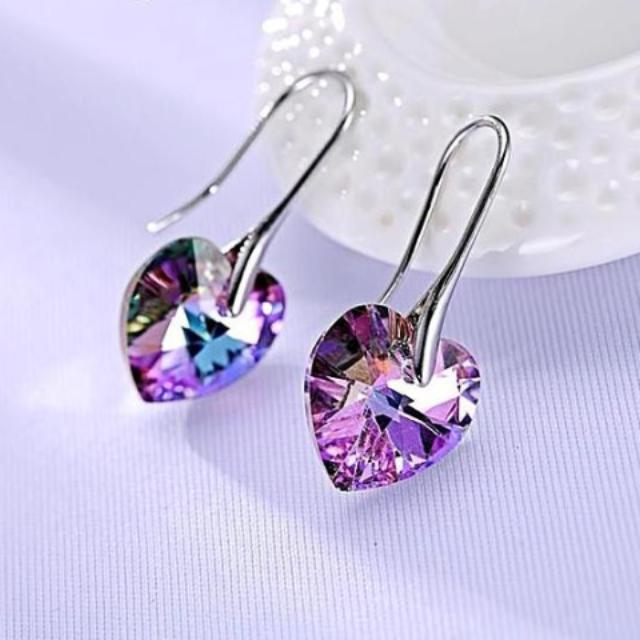 Crystal Heart Pendant & Earrings - trinkets.pk