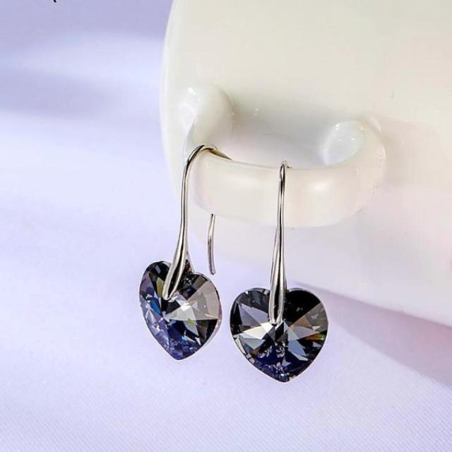 Crystal Heart Pendant & Earrings - trinkets.pk